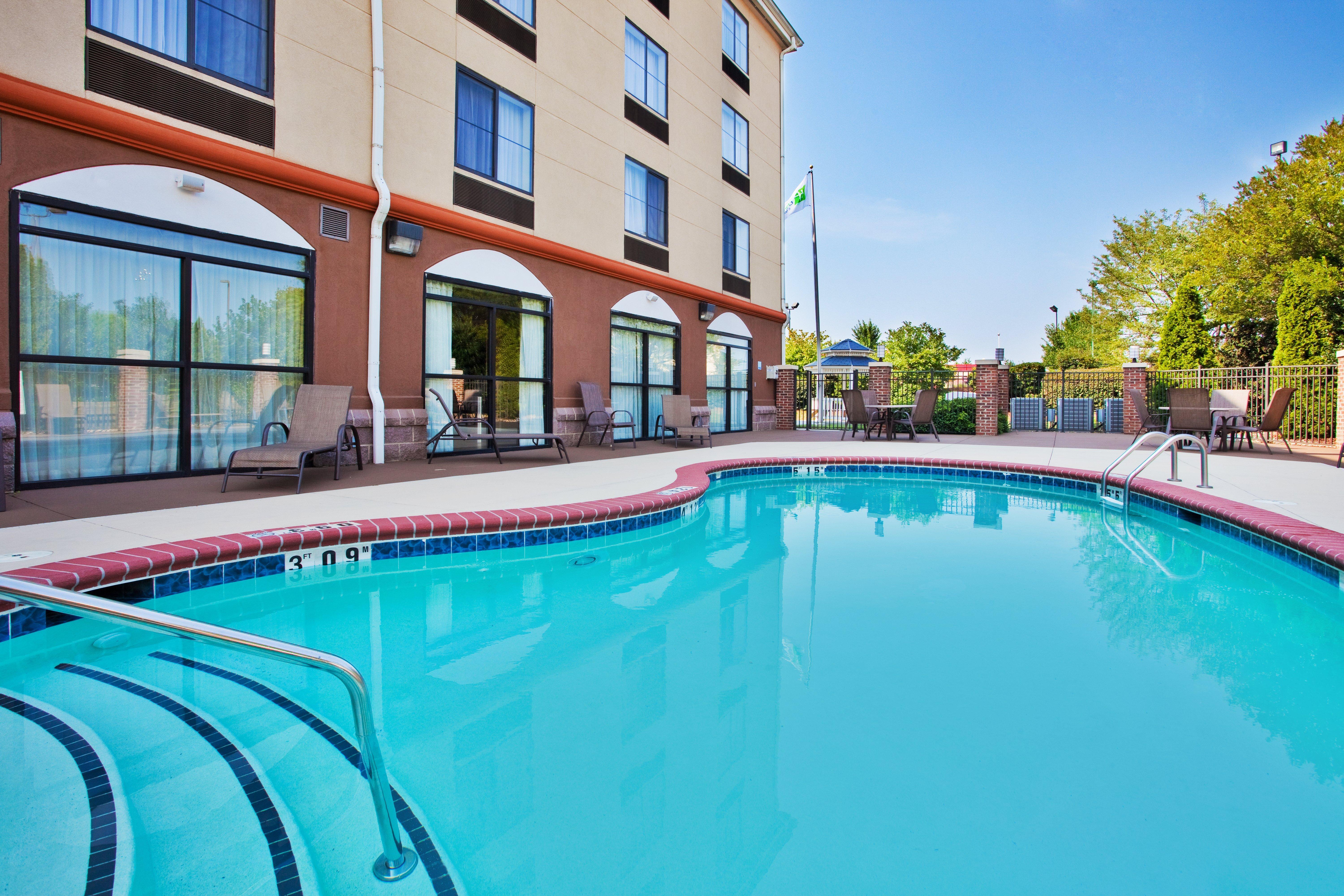 Holiday Inn Express & Suites Charlotte-Concord-I-85, An Ihg Hotel Exterior foto